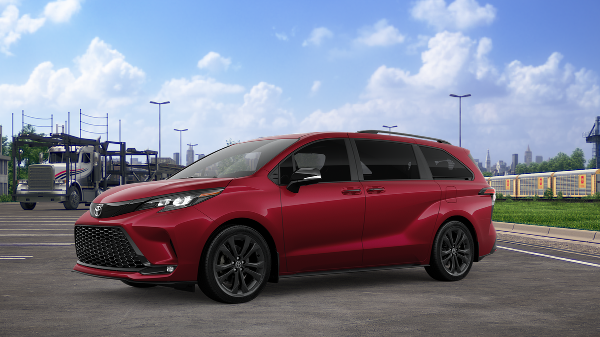 New 2026 Ruby Flare Pearl <sup>1</sup> Toyota  XSE image 3