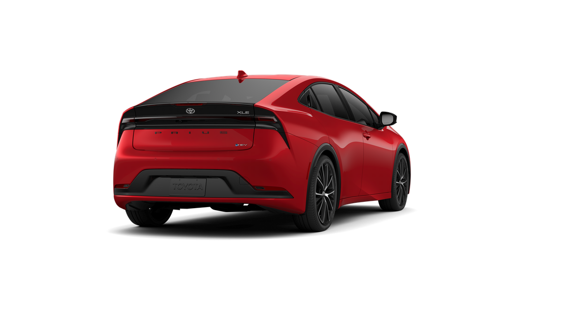 2026 Toyota Prius XLE photo 8