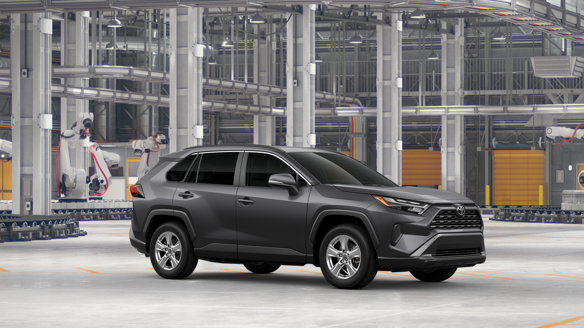 2025 Toyota RAV4 XLE photo 7