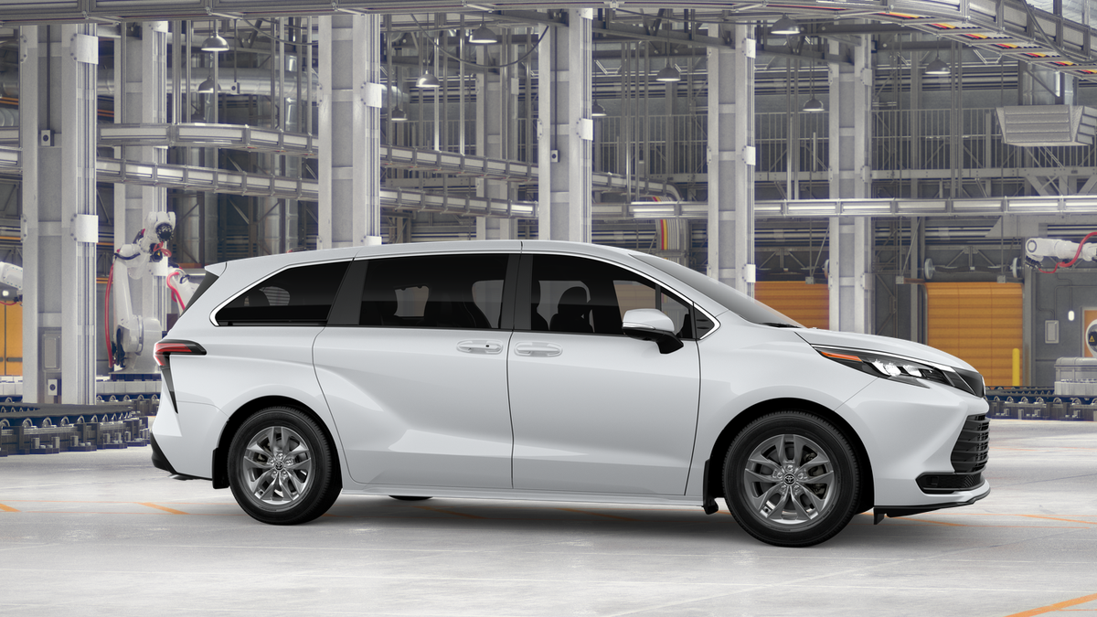 New 2026 Ice Cap Toyota  LE image 15