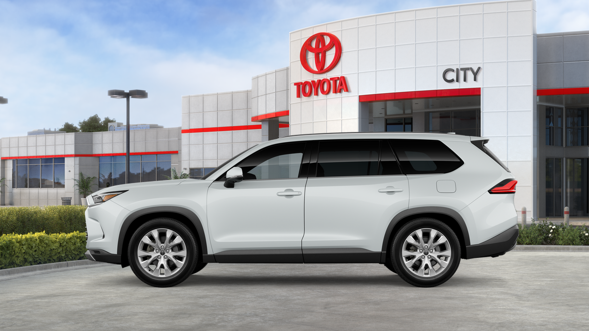 New 2026 Wind Chill Pearl <sup>1</sup> Toyota  Limited image 6