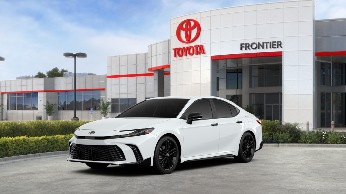 Camry Nightshade 2.5L 4-Cyl. Engine Front-Wheel Drive [0]