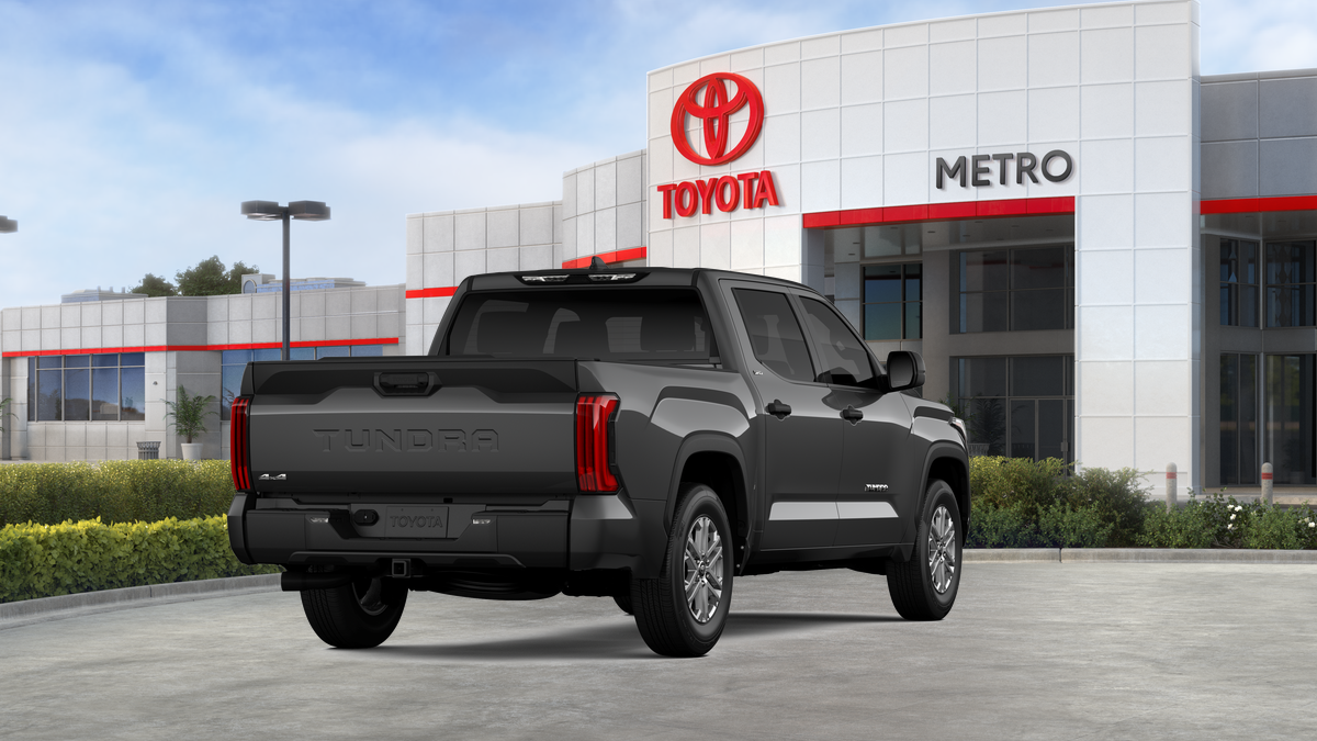 2026 Toyota Tundra SR5 CrewMax photo 9