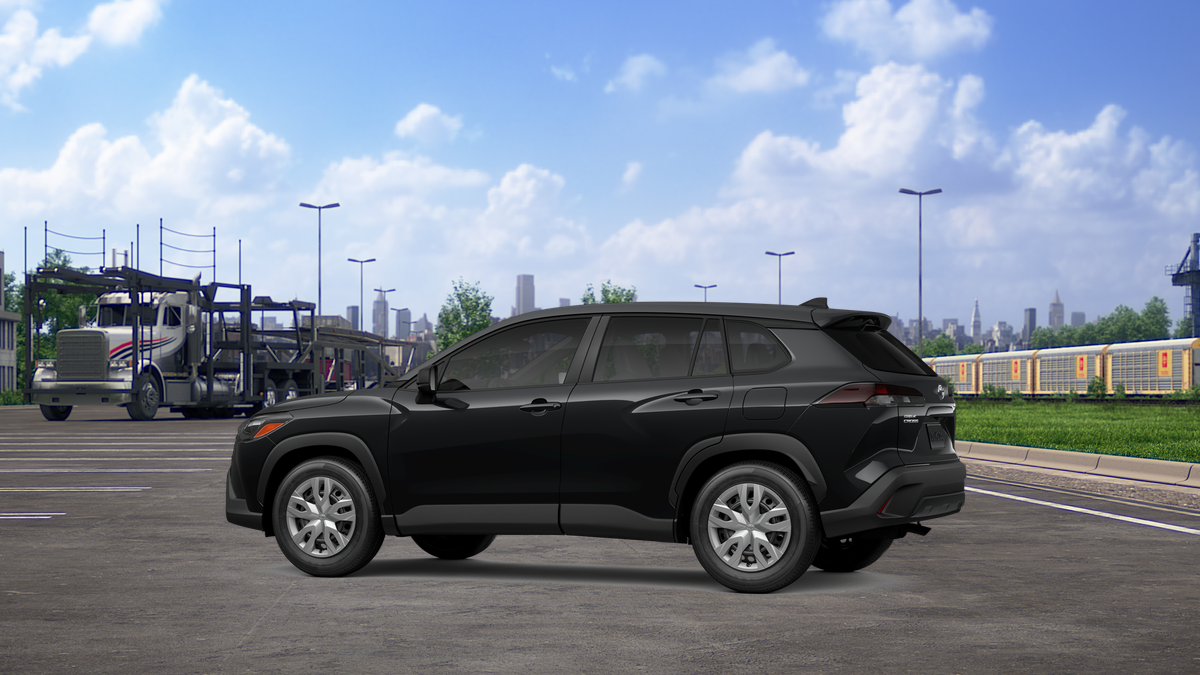 2026 Toyota Corolla Cross L photo 6