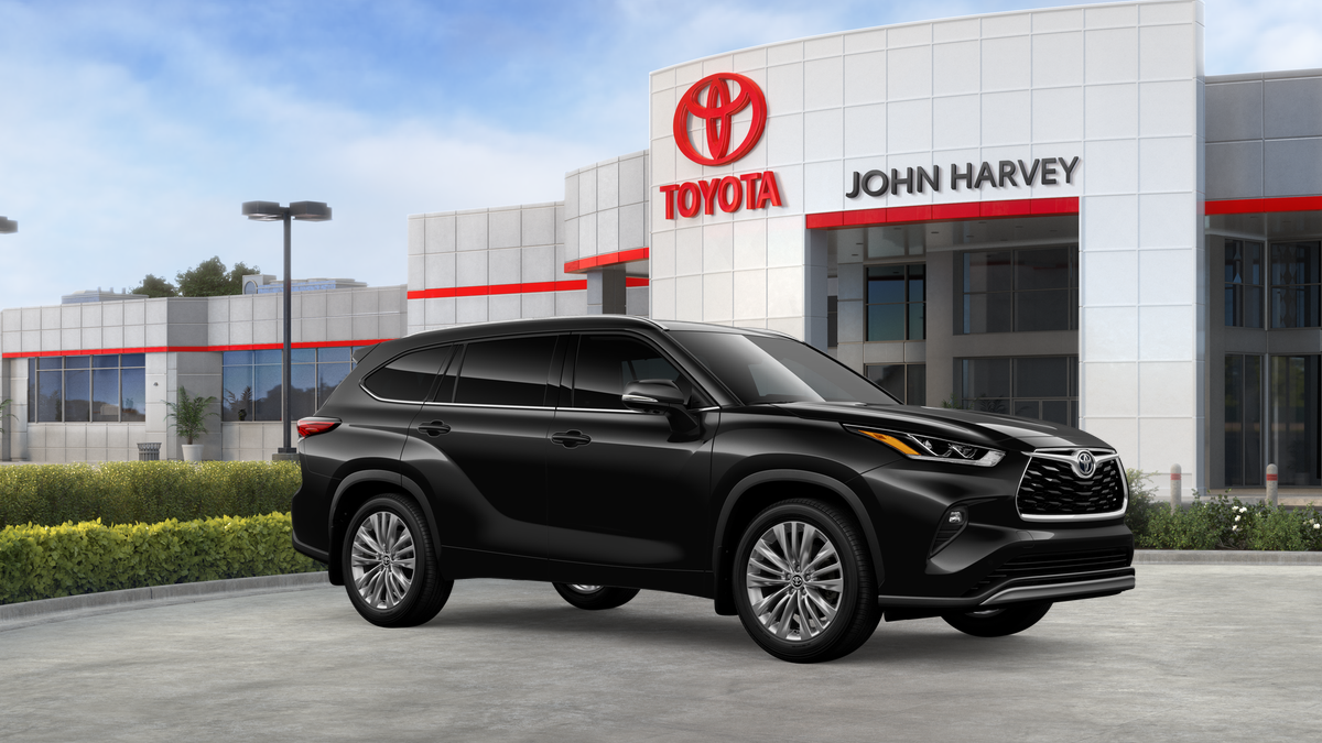 New 2026 Midnight Black Metallic Toyota  Platinum image 16
