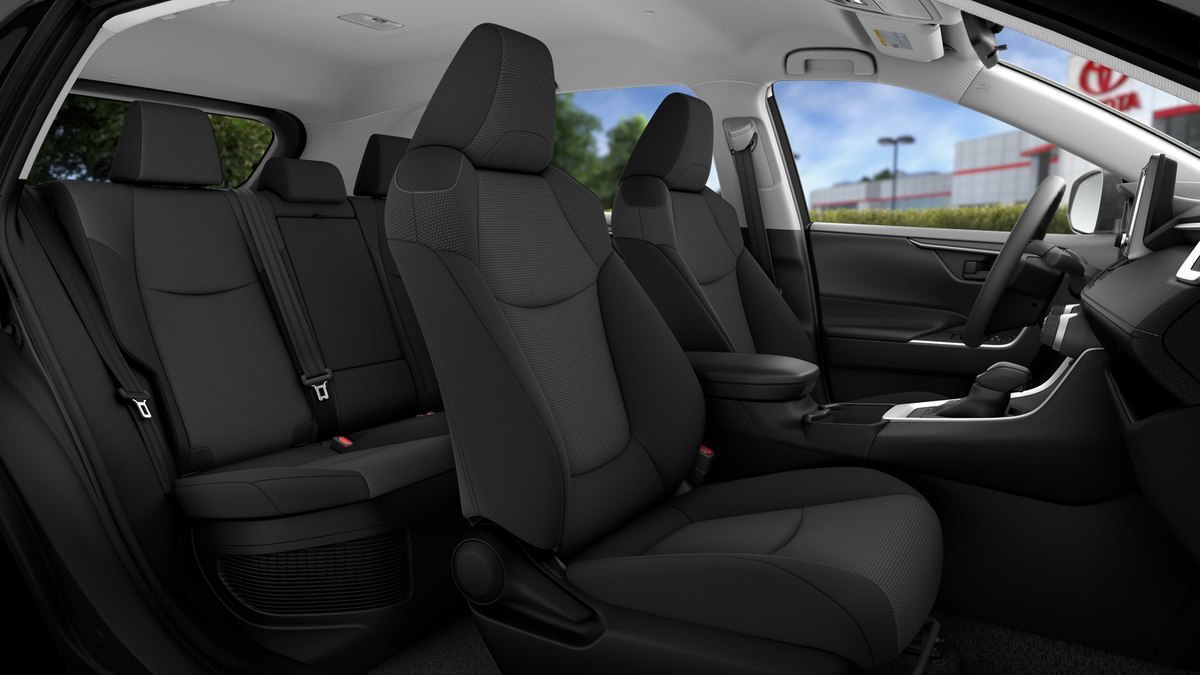 2025 Toyota RAV4 Hybrid LE photo 3