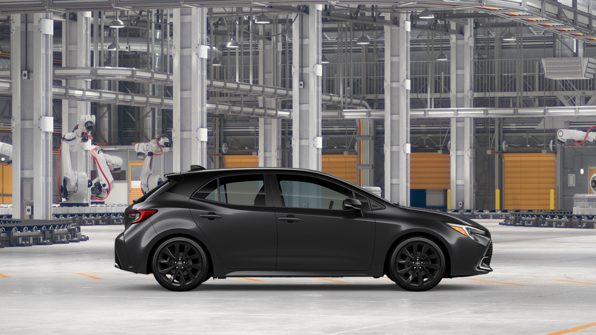 New 2026 Magnetic Gray Metallic with Midnight Black Metallic roof <sup>1</sup> Toyota  XSE image 14
