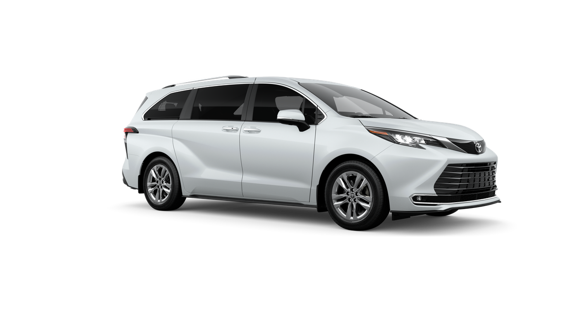 New 2026 Wind Chill Pearl <sup>1</sup> Toyota  Limited image 16