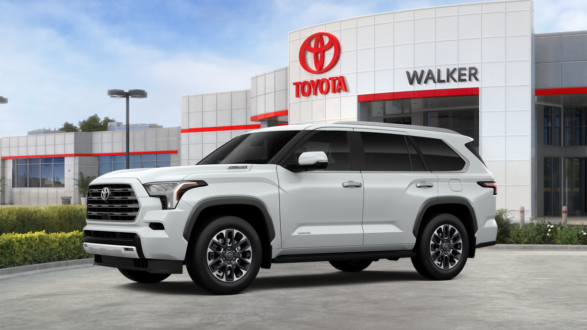 New 2026 Wind Chill Pearl <sup>1</sup> Toyota  Limited image 3