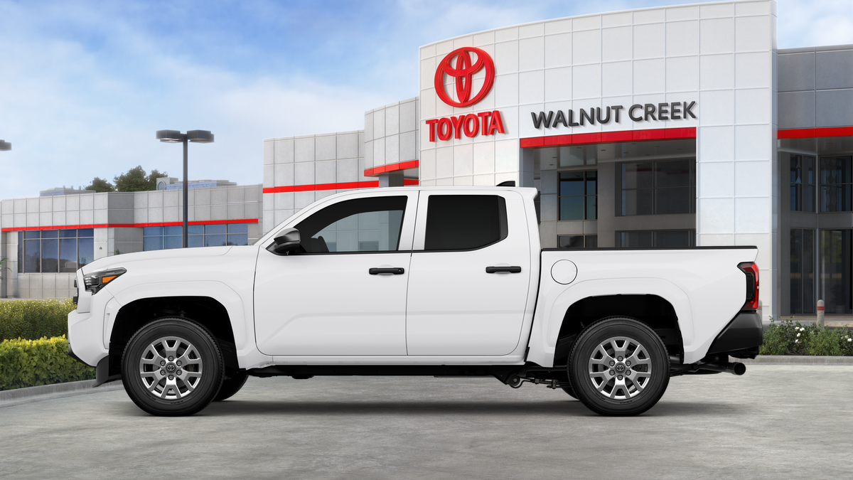 2025 Toyota Tacoma SR - Photo 6