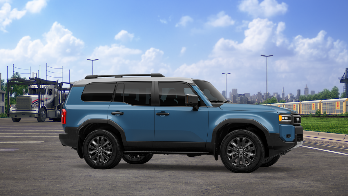 2025 Toyota Land Cruiser photo 13