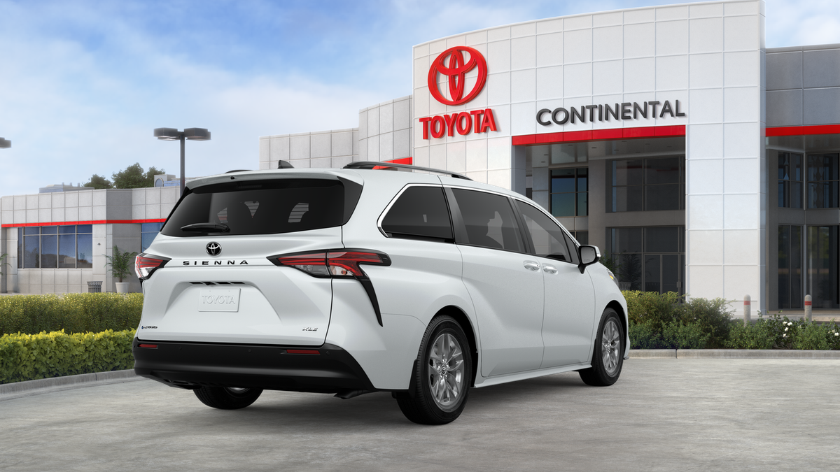 Sienna XLE 2.5L Hybrid Engine All-Wheel Drive [8]