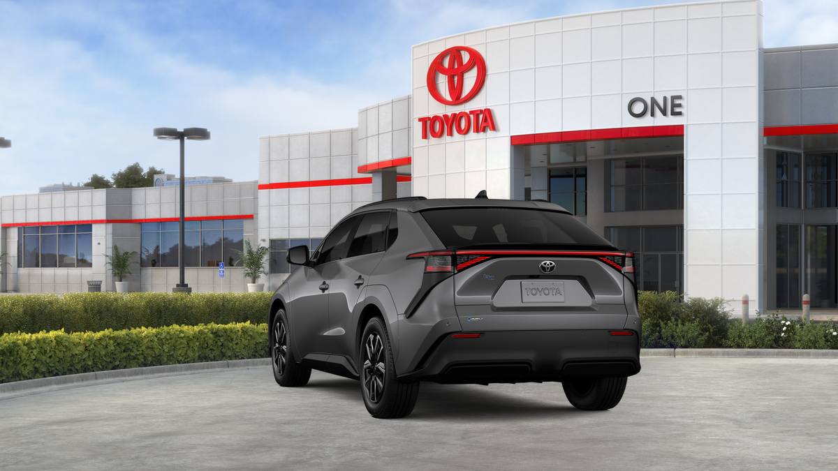 New 2026 Heavy Metal <sup>1</sup> Toyota  XLE image 40