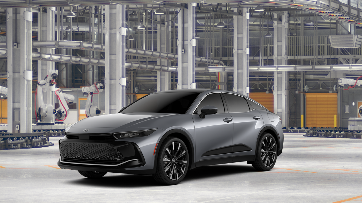 2026 Toyota Crown Platinum