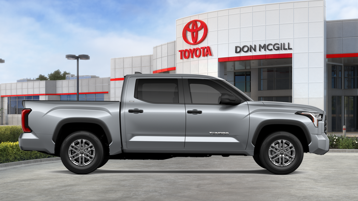 2026 Toyota Tundra SR5 CrewMax photo 14