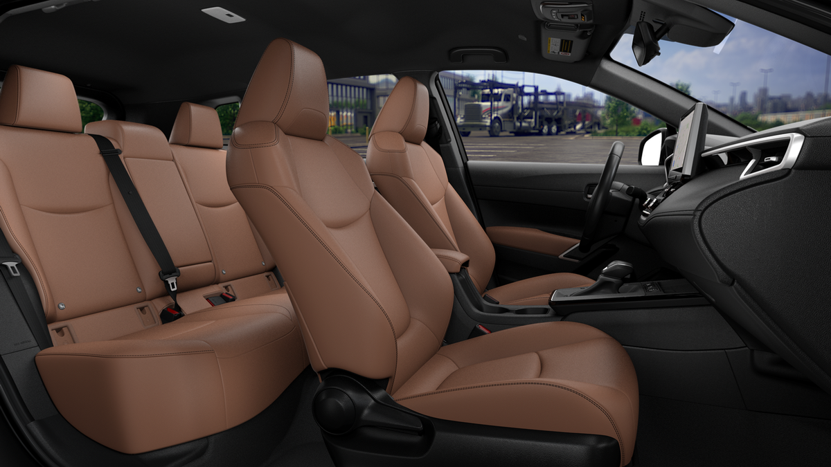 2026 Toyota Corolla Cross XLE photo 18