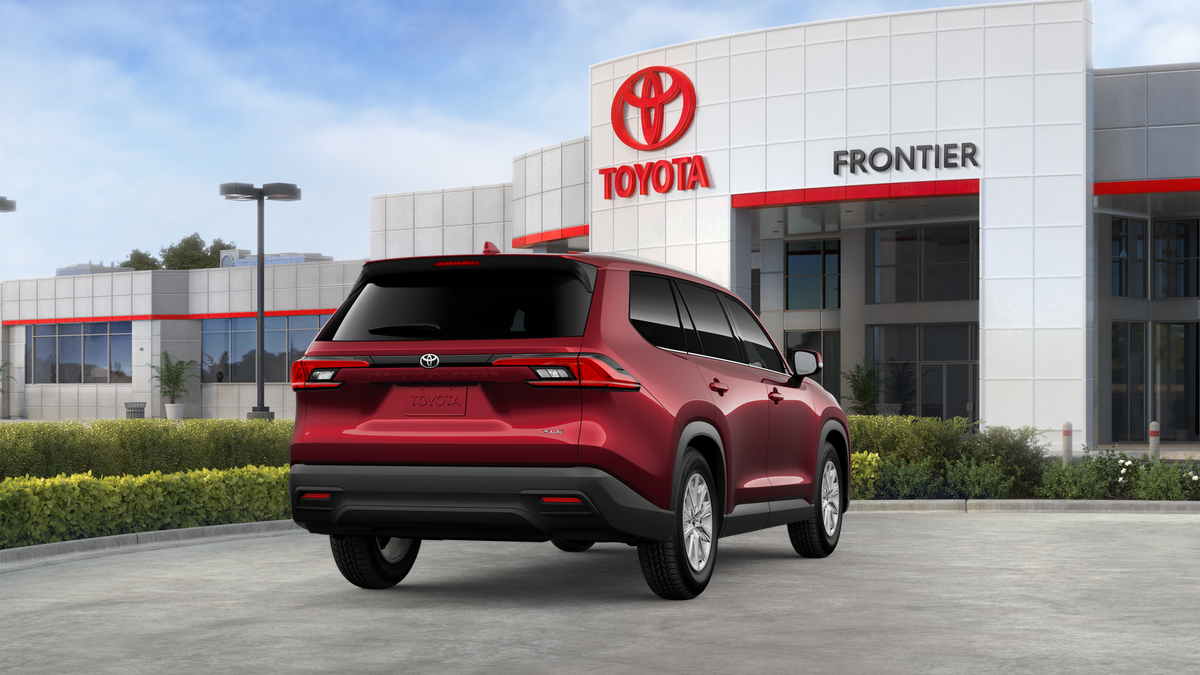 Grand Highlander XLE 2.4L 4-Cyl. Turbocharged Engine Front-Wheel Drive [8]