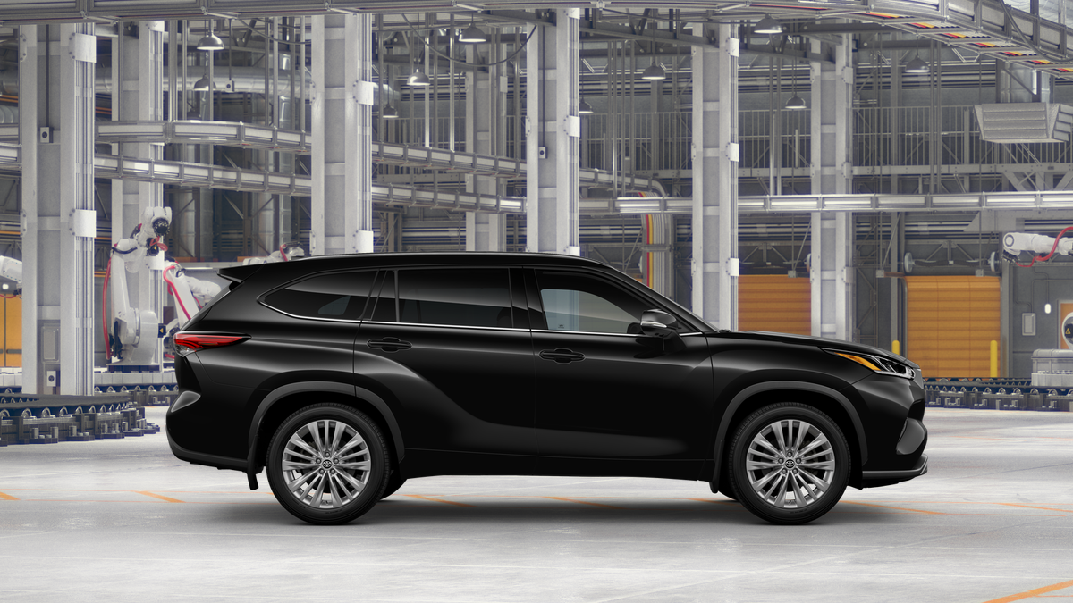 2025 Toyota Highlander Platinum photo 14