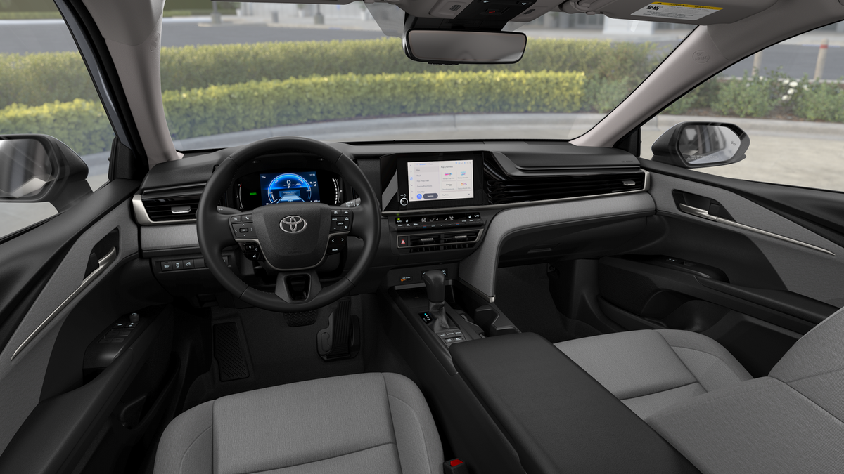 2026 Toyota Camry LE photo 18