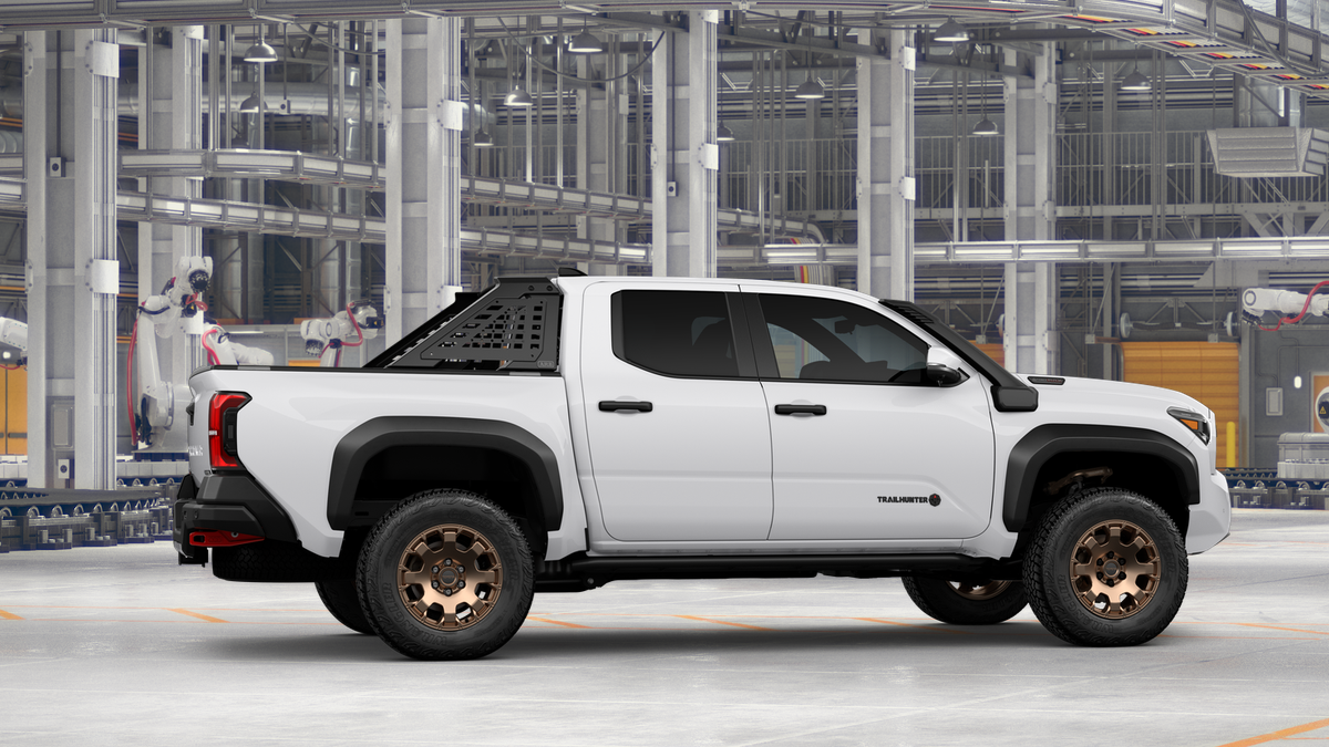 2025 Toyota Tacoma Trailhunter Double Cab photo 14