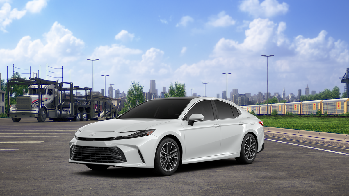 2026 Toyota Camry XLE's photo