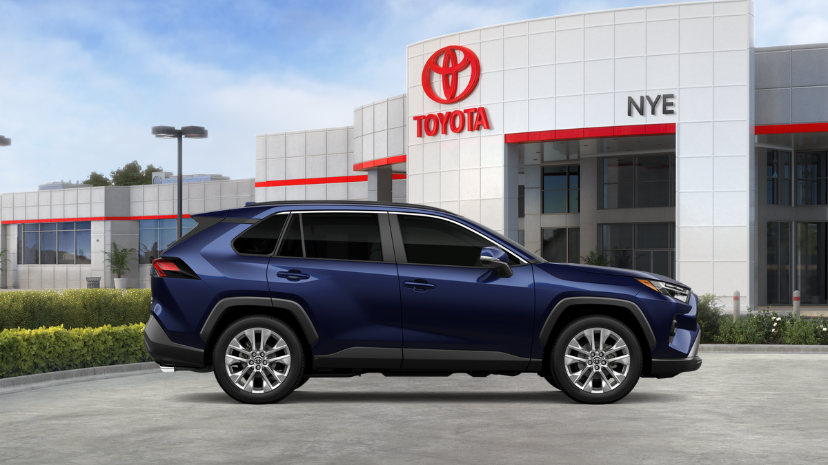 2025 Toyota RAV4 XLE Premium photo 11