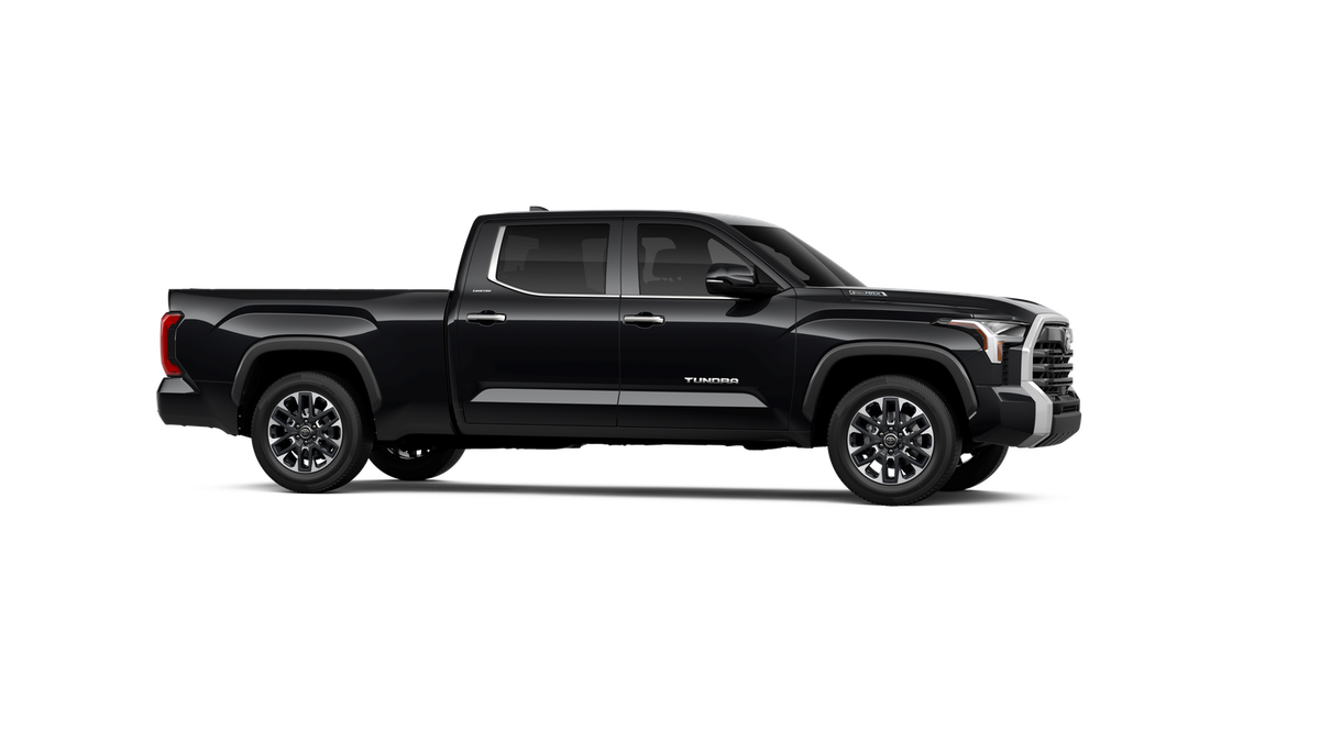 2026 Toyota Tundra Limited - Photo 15