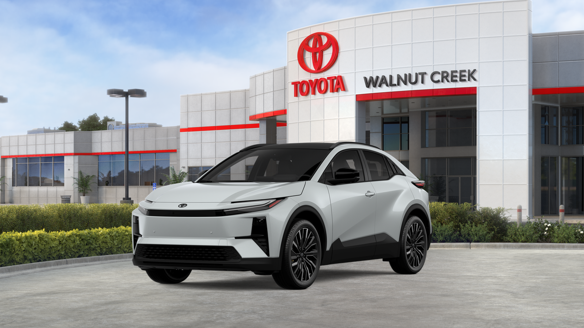 2026 Toyota C-HR XSE