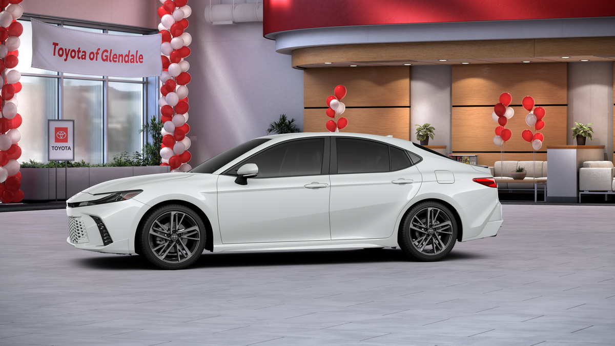 New 2026 Wind Chill Pearl <sup>1</sup> Toyota  XSE image 5