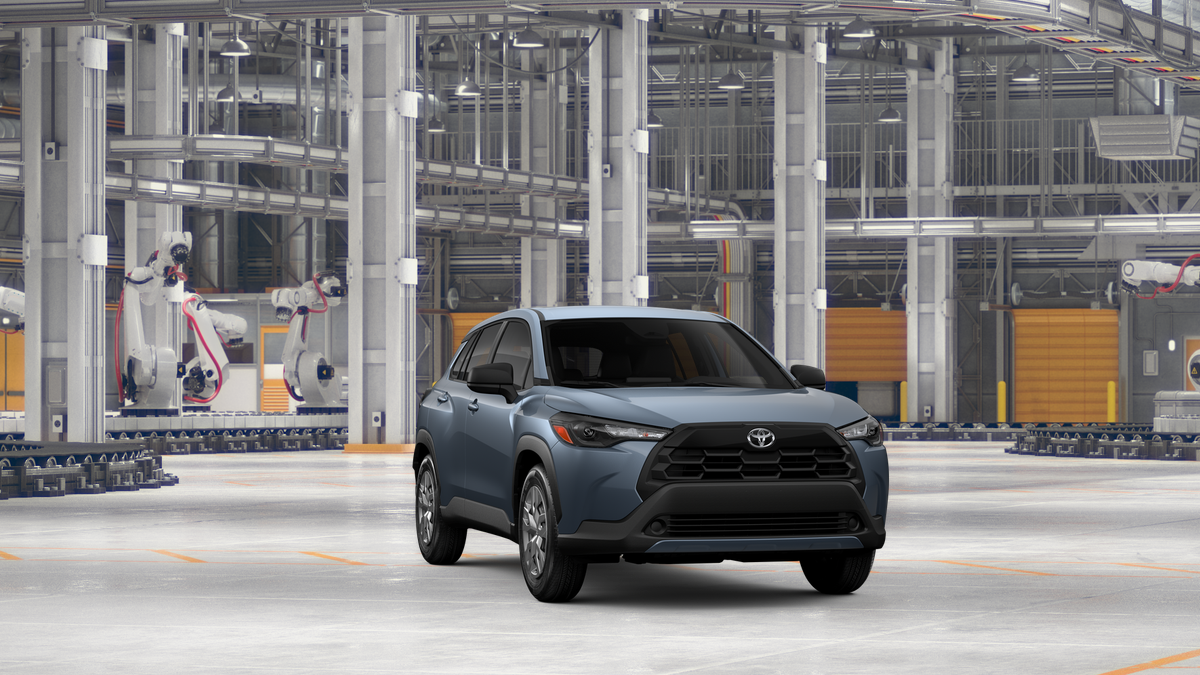2026 Toyota Corolla Cross L photo 17