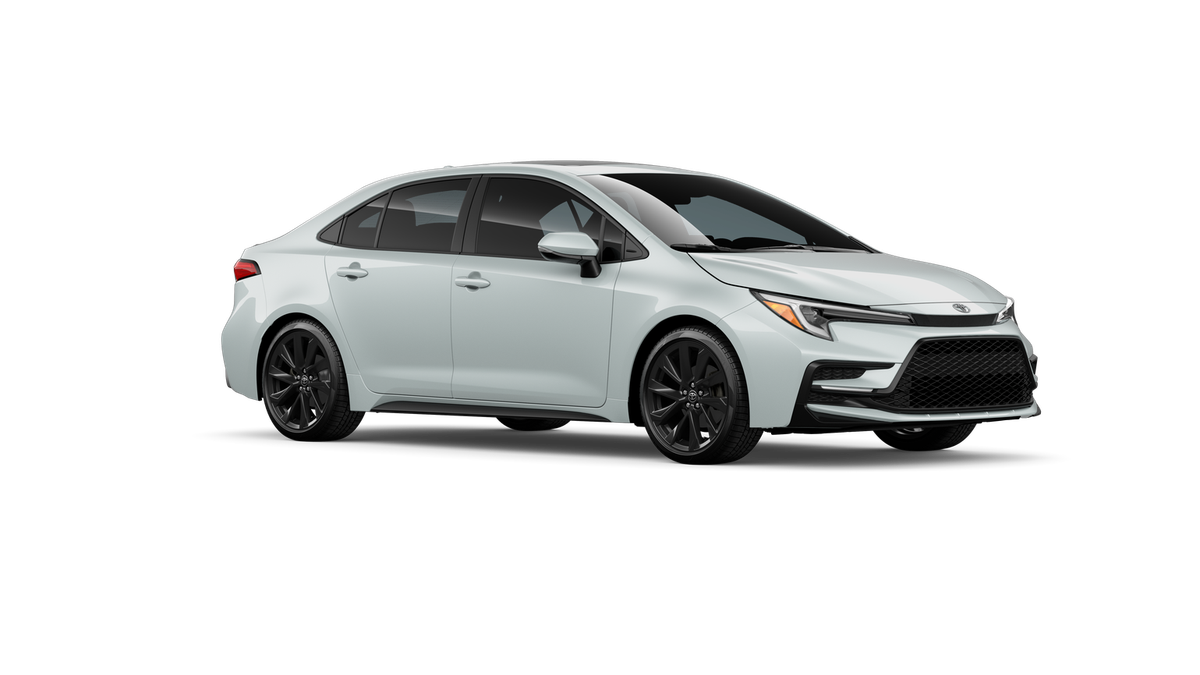 New 2026 Wind Chill Pearl <sup>1</sup> Toyota  XSE image 16