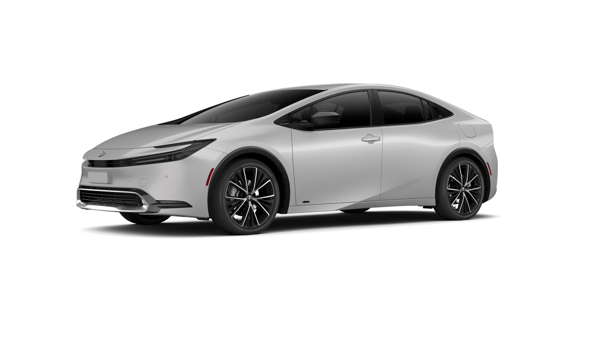 New 2027 Cutting Edge Toyota  XLE AWD image 3