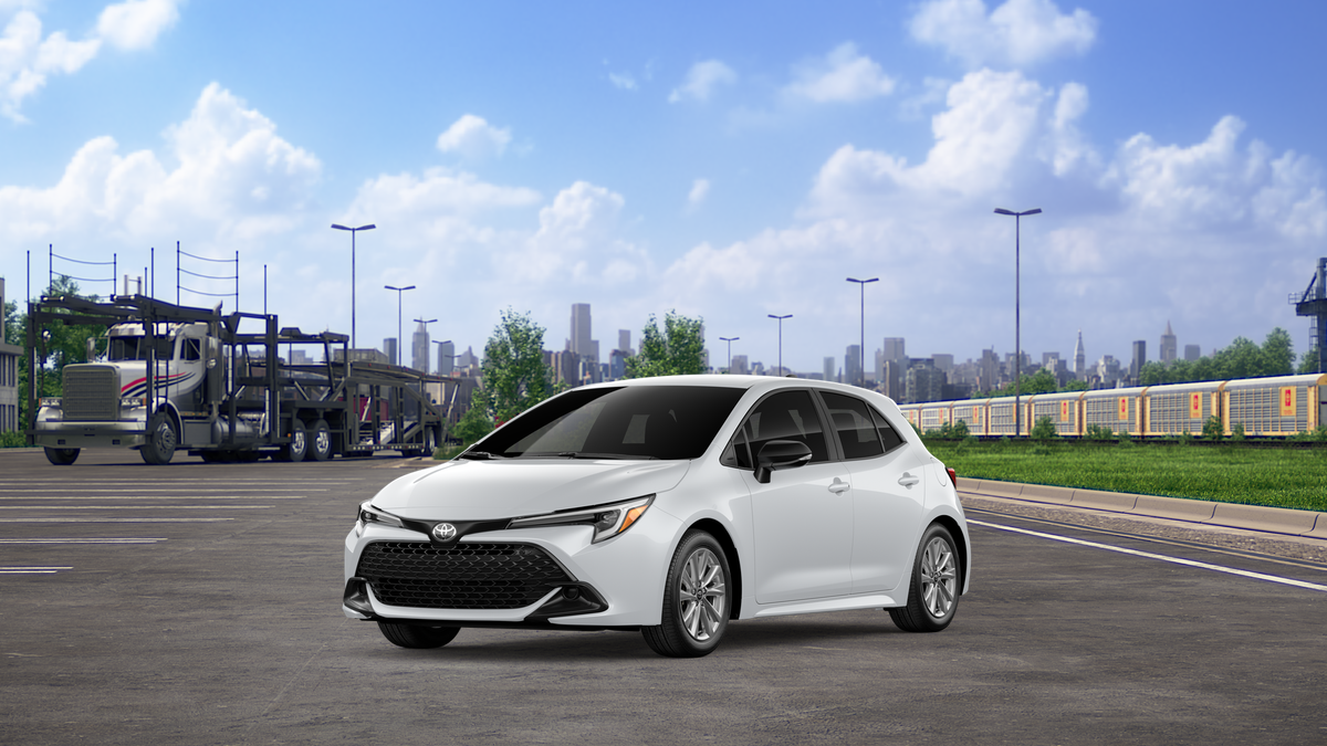 2027 Toyota Corolla Hatchback SE