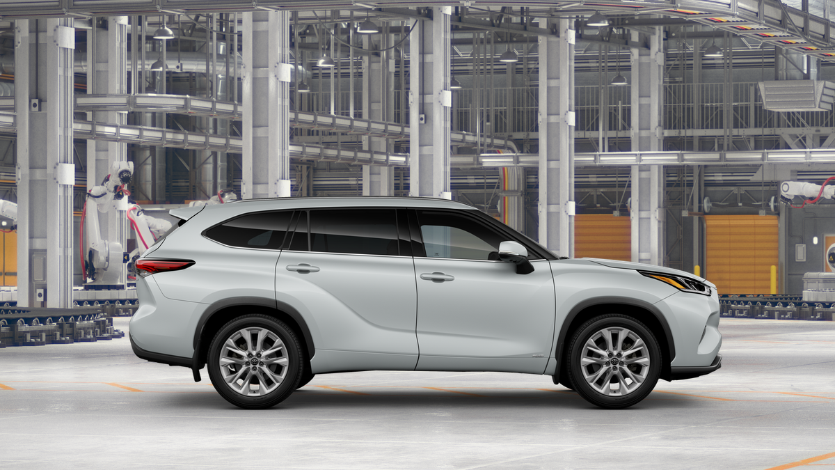 2025 Toyota Highlander Hybrid Limited photo 8