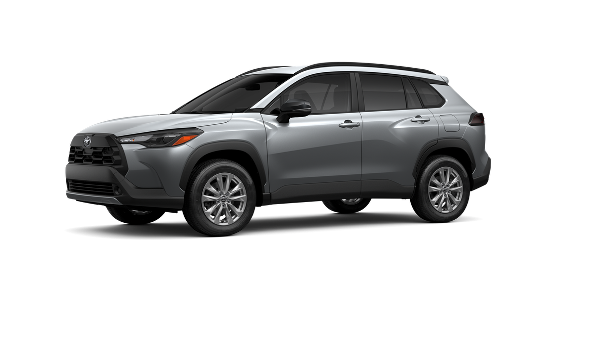 2026 Toyota Corolla Cross LE photo 4