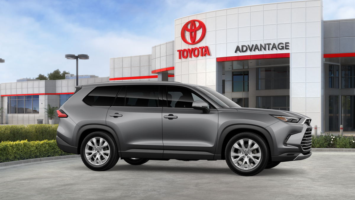 New 2026 Toyota Grand Highlander Hybrid SUV