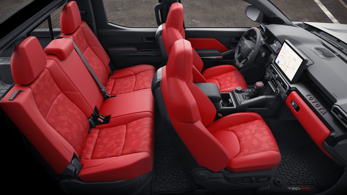 2026 Toyota Tacoma TRD Pro - Photo 4