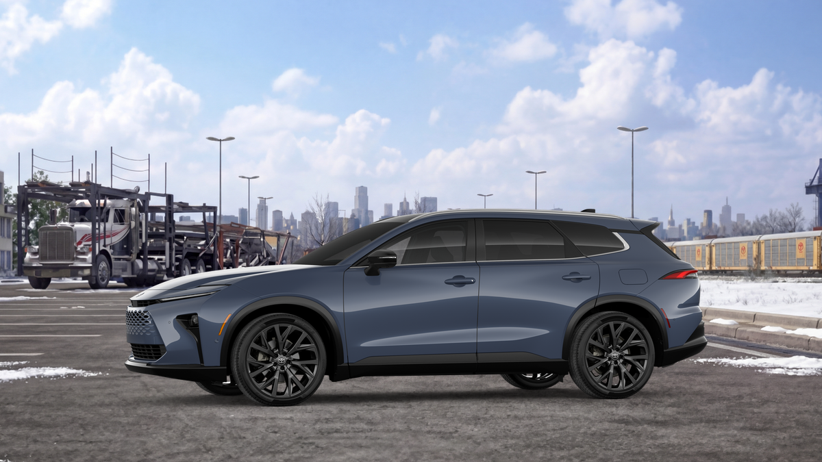 2026 Toyota Crown Signia photo 5