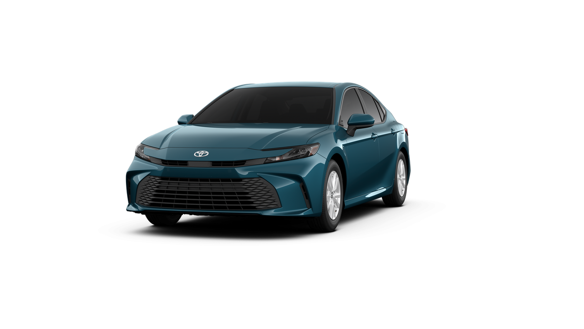 2026 Toyota Camry LE photo 18