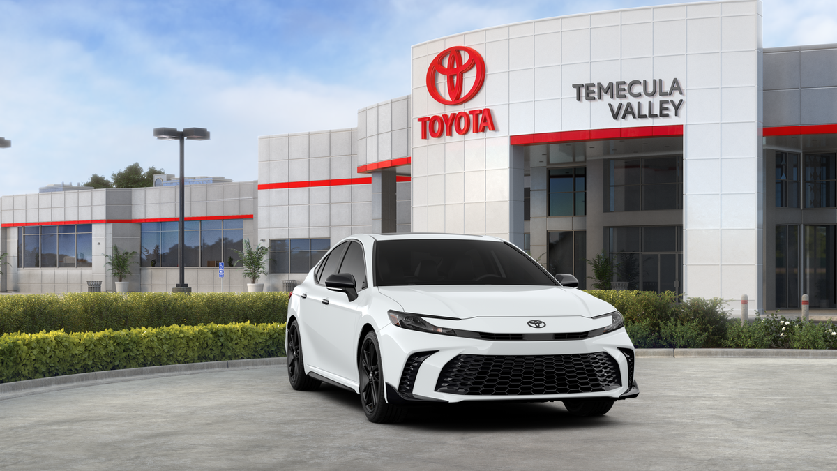 New 2026 Ice Cap Toyota  Nightshade image 18
