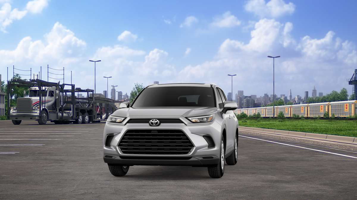 2026 Toyota Highlander Hybrid XLE photo 18