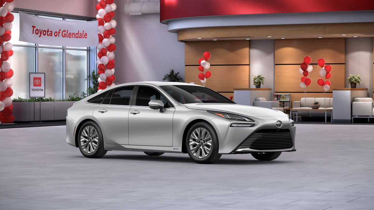 2025 Toyota Mirai XLE - Photo 16