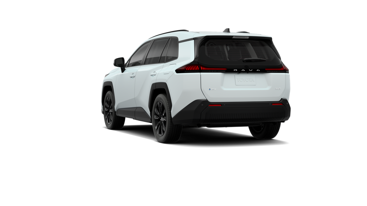 New 2026 Wind Chill Pearl <sup>1</sup> Toyota  XLE Premium image 9