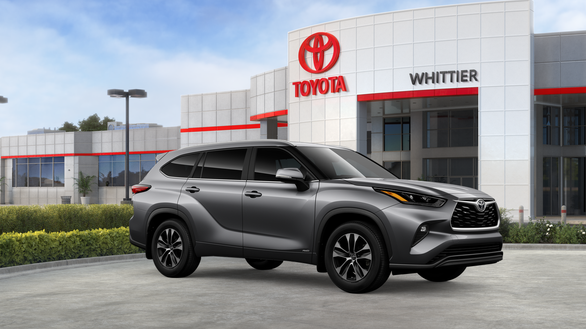 New 2026 Heavy Metal <sup>1</sup> Toyota  XLE image 16