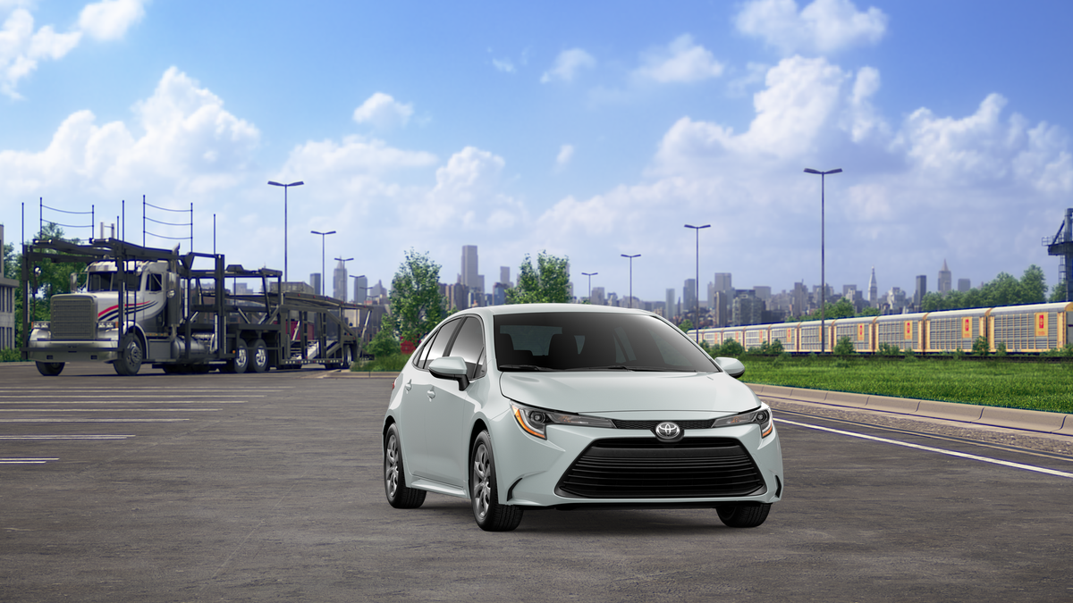 2026 Toyota Corolla LE photo 18