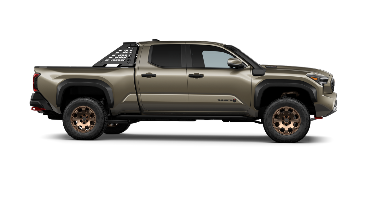 New 2026 Bronze Oxide Toyota Tacoma Trailhunter image 37