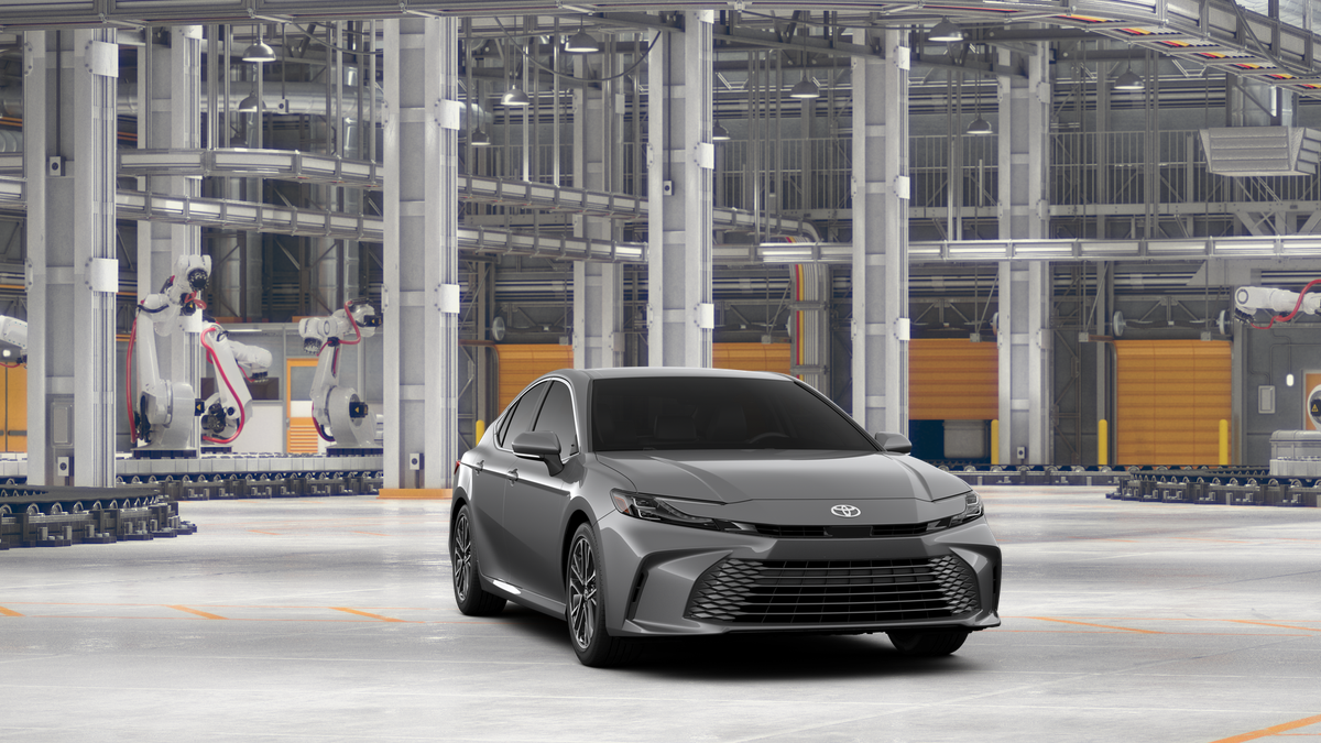2026 Toyota Camry XLE photo 16