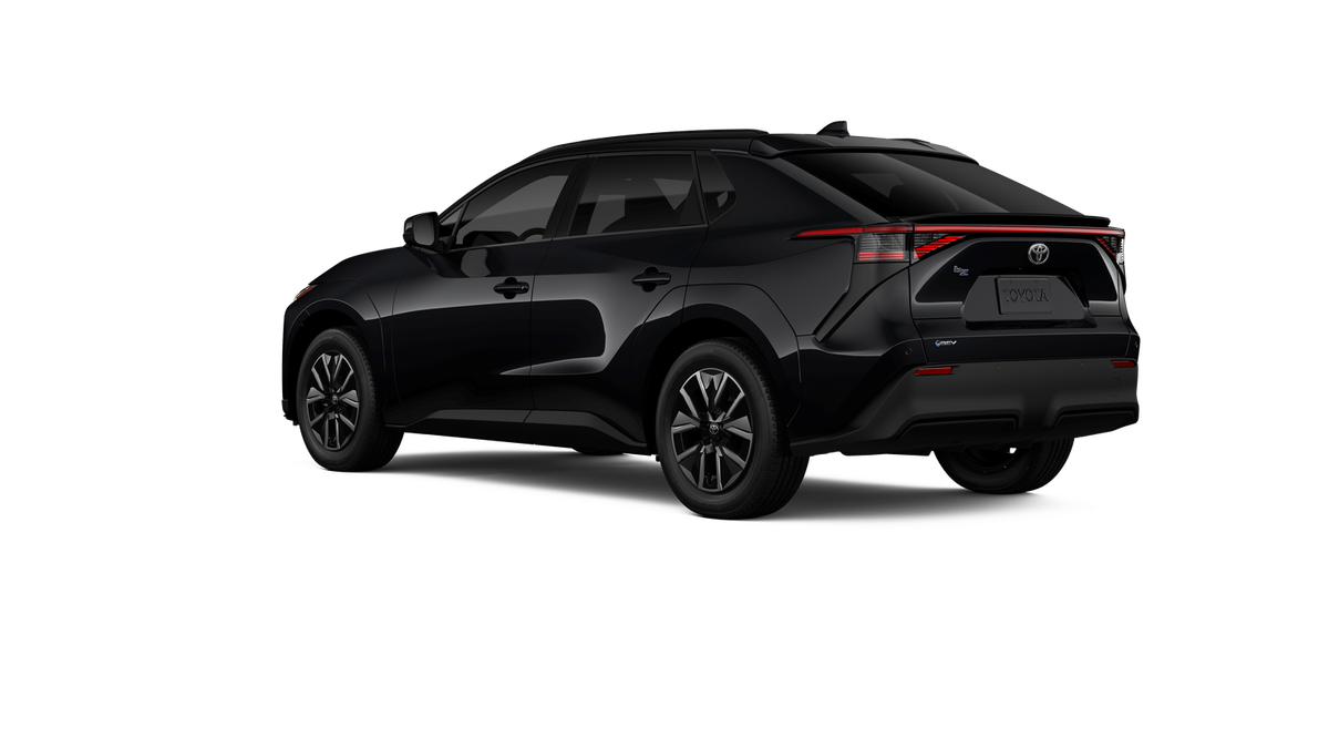 2026 Toyota bZ XLE - Photo 28