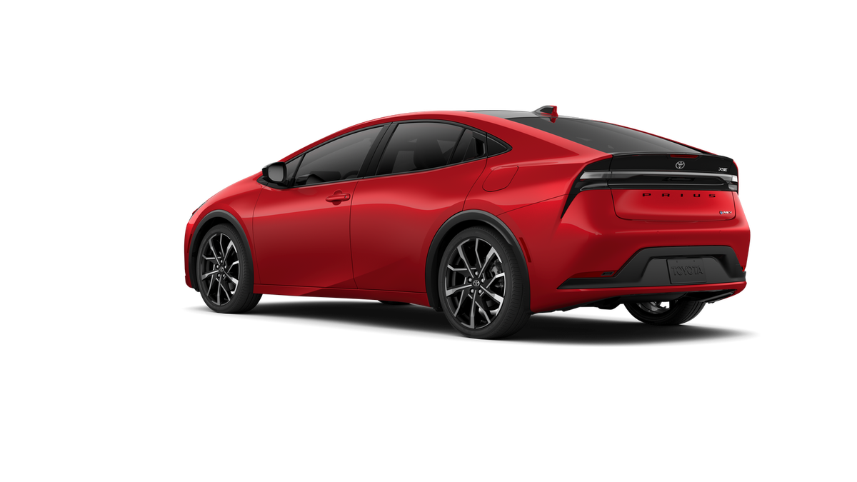 New 2027 Toyota Prius Plug-in Hybrid Sedan
