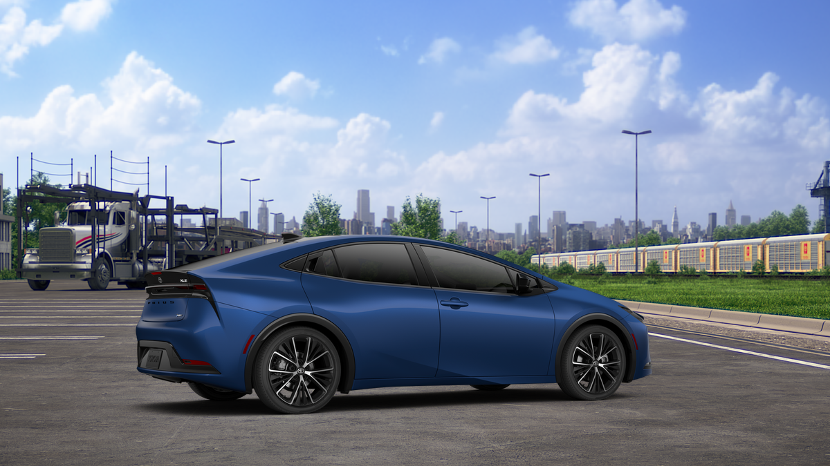 Prius XLE 2.0L 4-Cyl. Hybrid Engine Front-Wheel Drive [10]